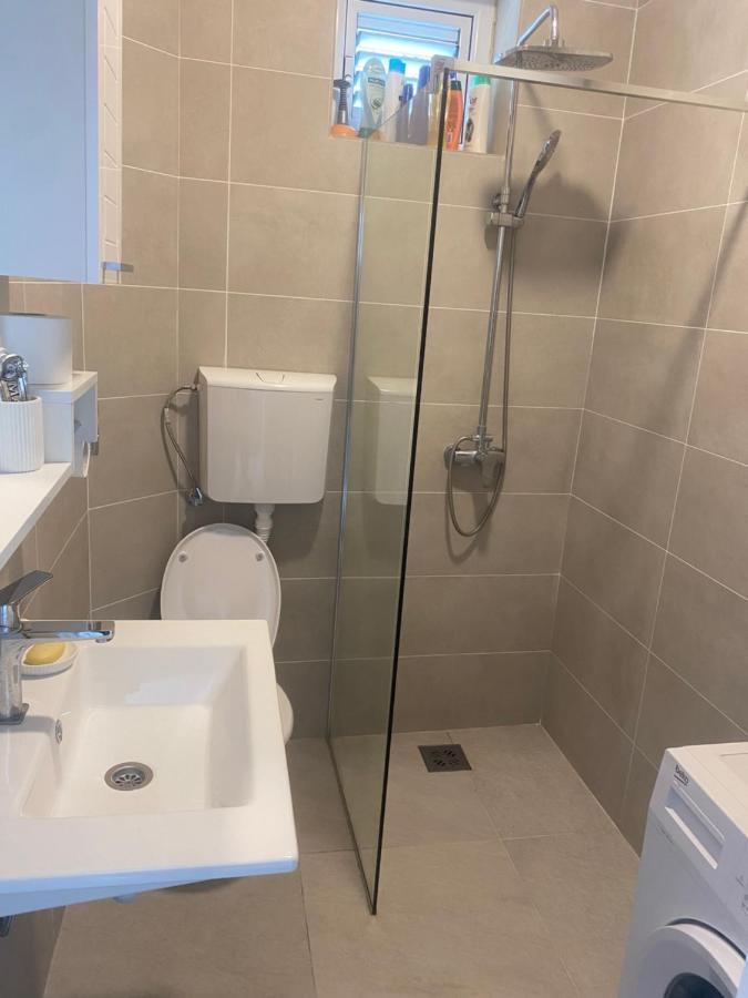 Apartman Lara Sveti Stefan Eksteriør bilde